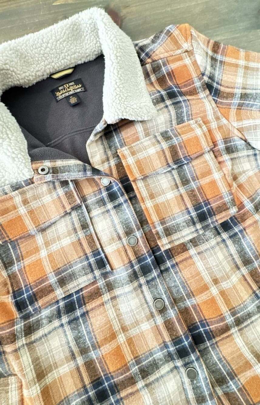Noble Outfitters Flannel Plaid Jacket Size XL Sherpa Lined Orange Plaid